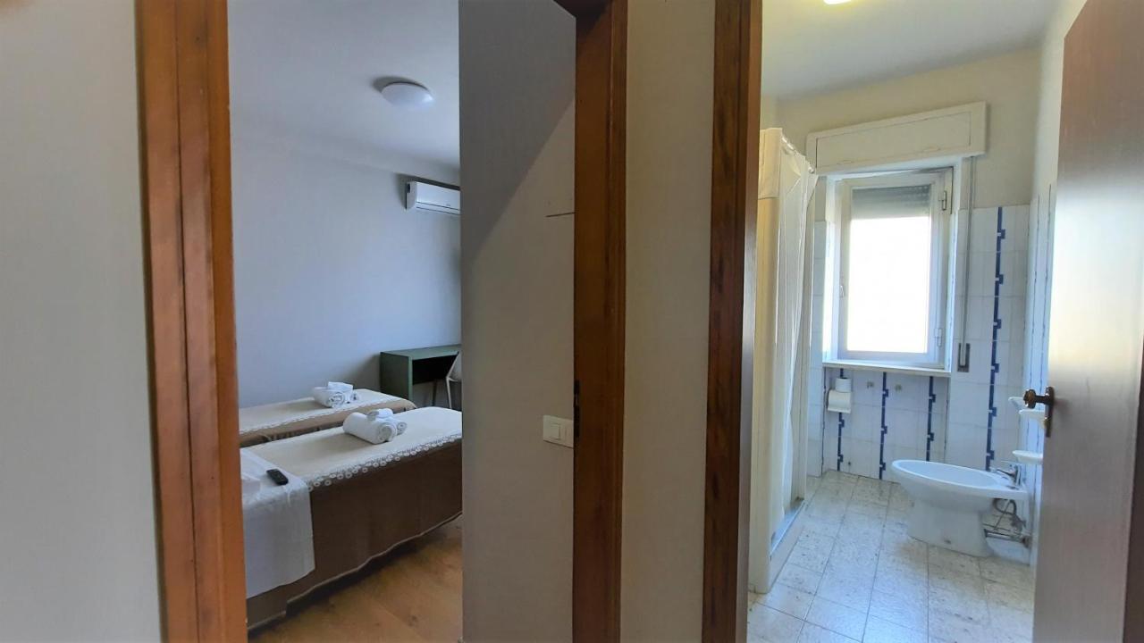 Hotel Pineta San Benedetto del Tronto Eksteriør billede