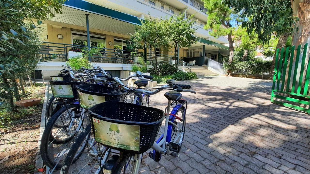 Hotel Pineta San Benedetto del Tronto Eksteriør billede