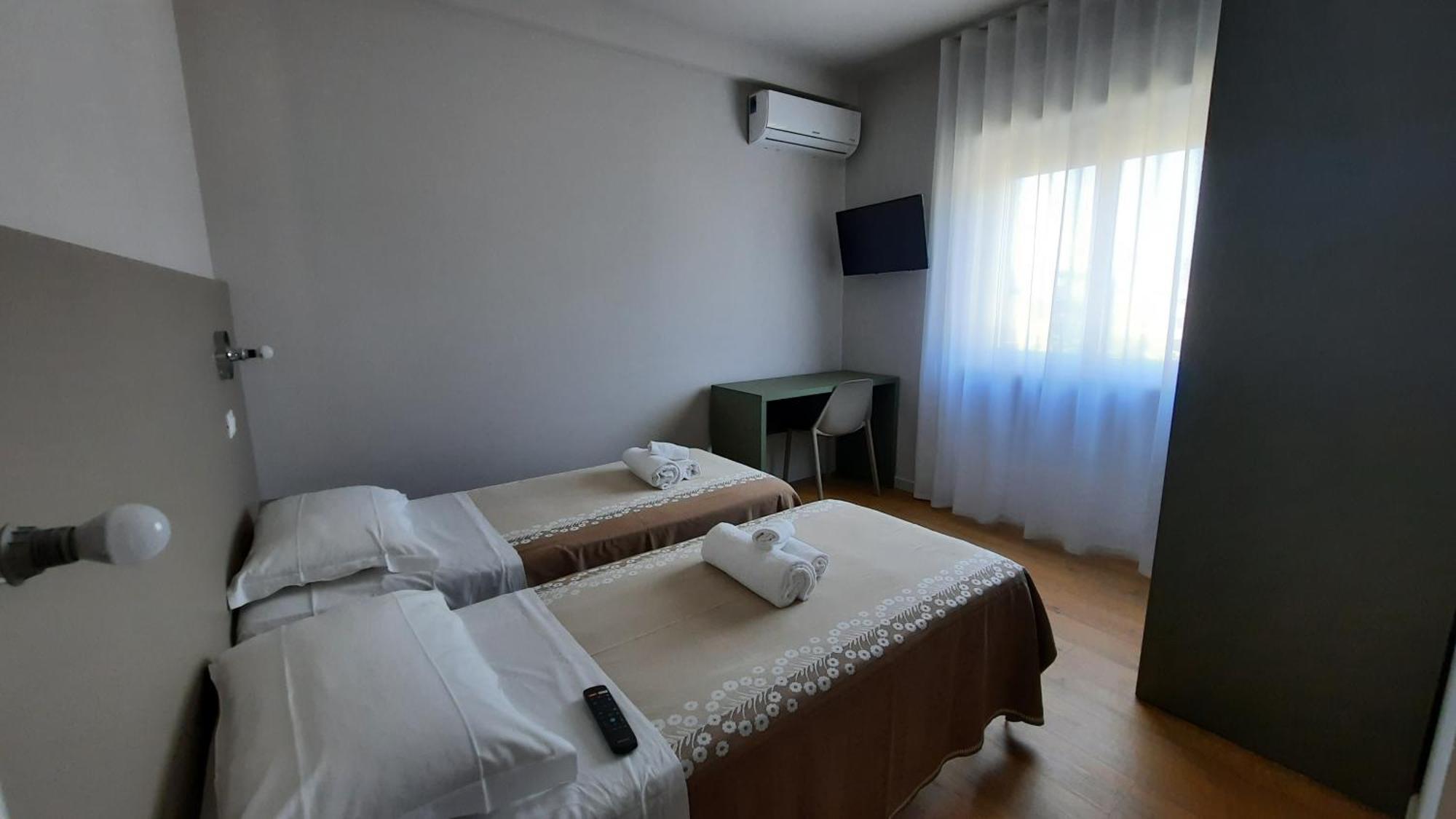 Hotel Pineta San Benedetto del Tronto Eksteriør billede