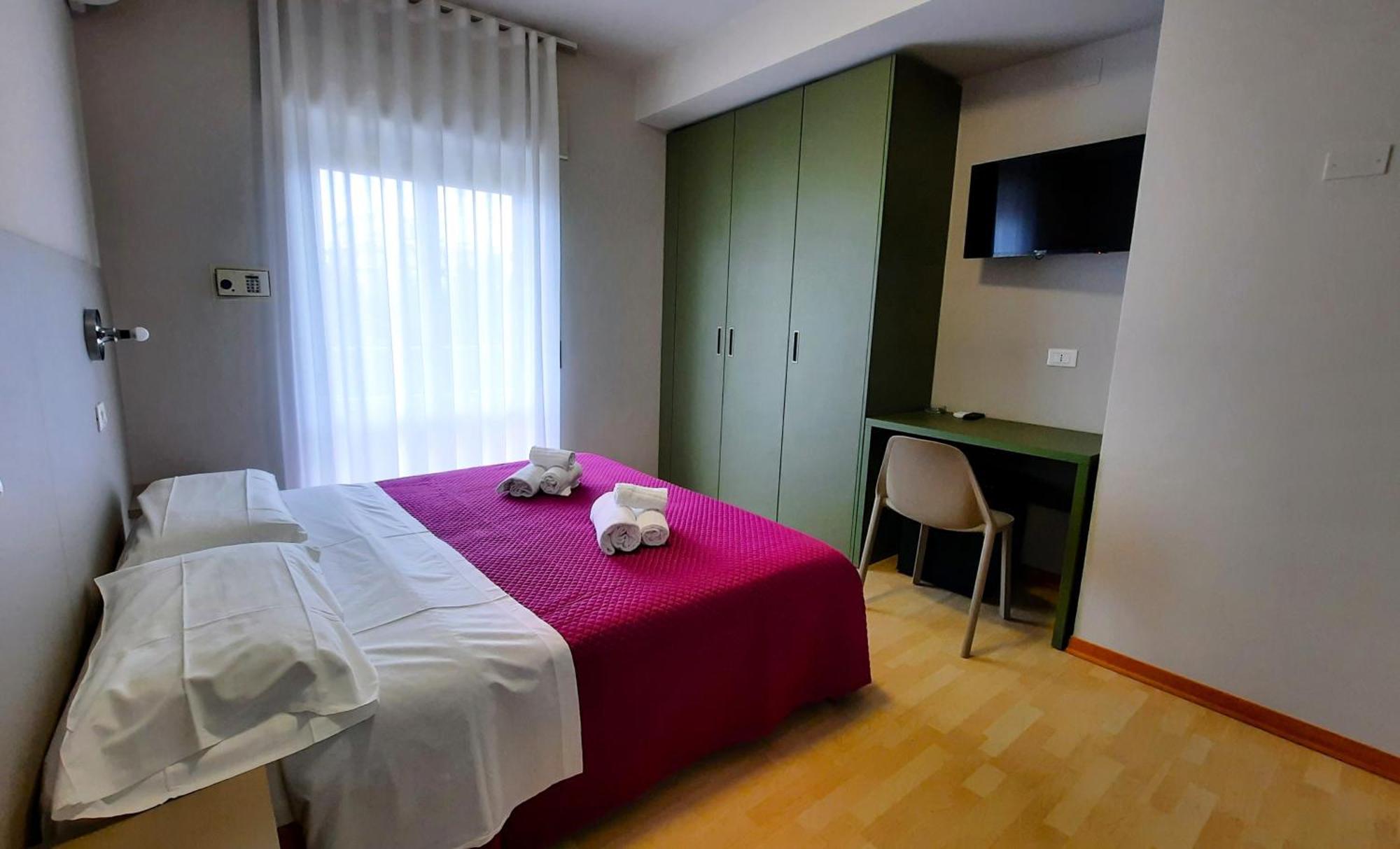 Hotel Pineta San Benedetto del Tronto Eksteriør billede